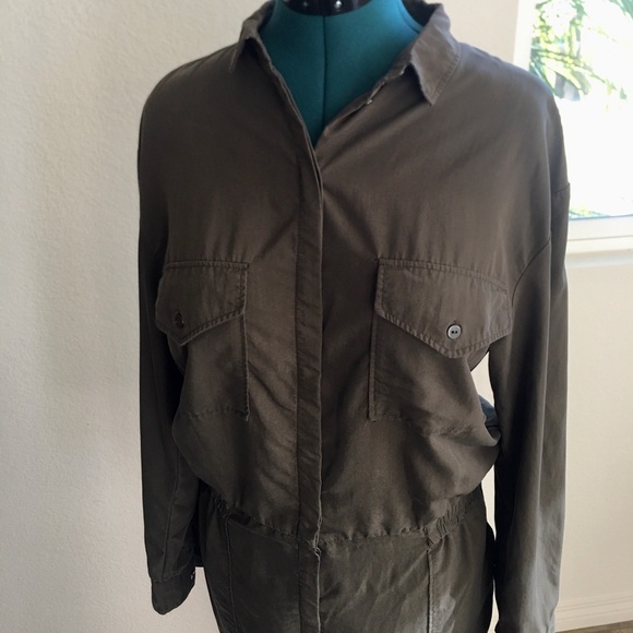 H&M Flight Suit-Inspired Jumpsuit - Picture 5 of 8